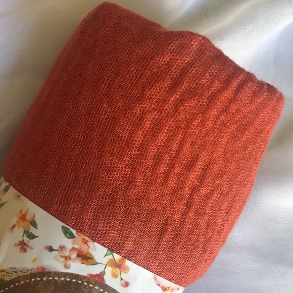 Rectangular scarf - Picture 2 of 3